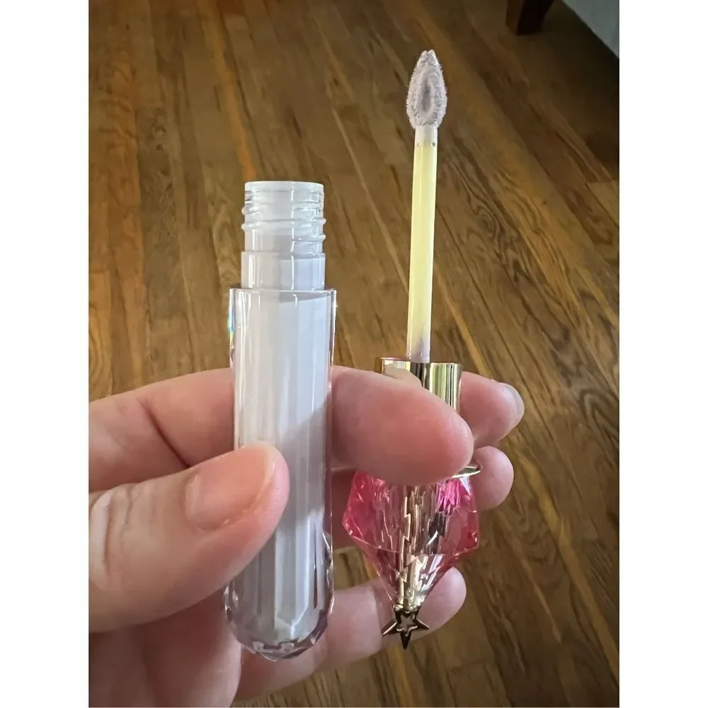 Jeffree Star Magic Star Lavender Color Correcting Concealer